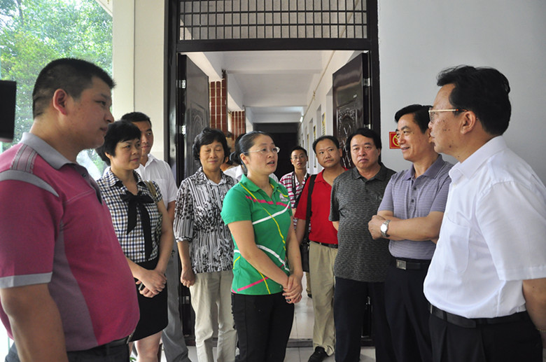 ʡ��Э����ϯͿ��һ���ڹ�˾�ܾ��������񡢵�֧�����������ͬ־����ͬ���Ӳ칫˾